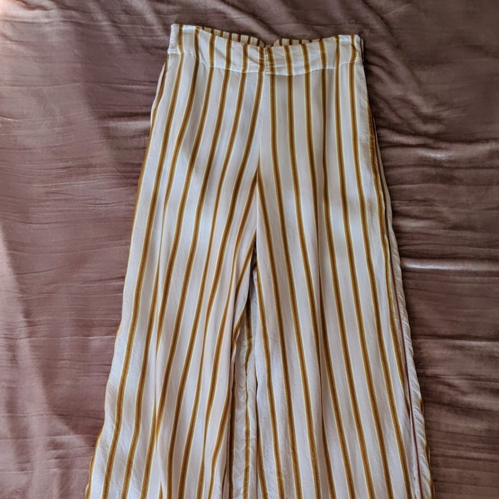 SOLD - Urban Outfitters Wide Leg Palazzo Pants